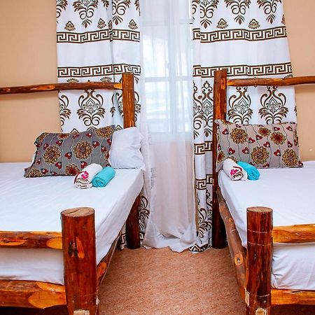 Palm Nungwi Bed and Breakfast Eksteriør billede